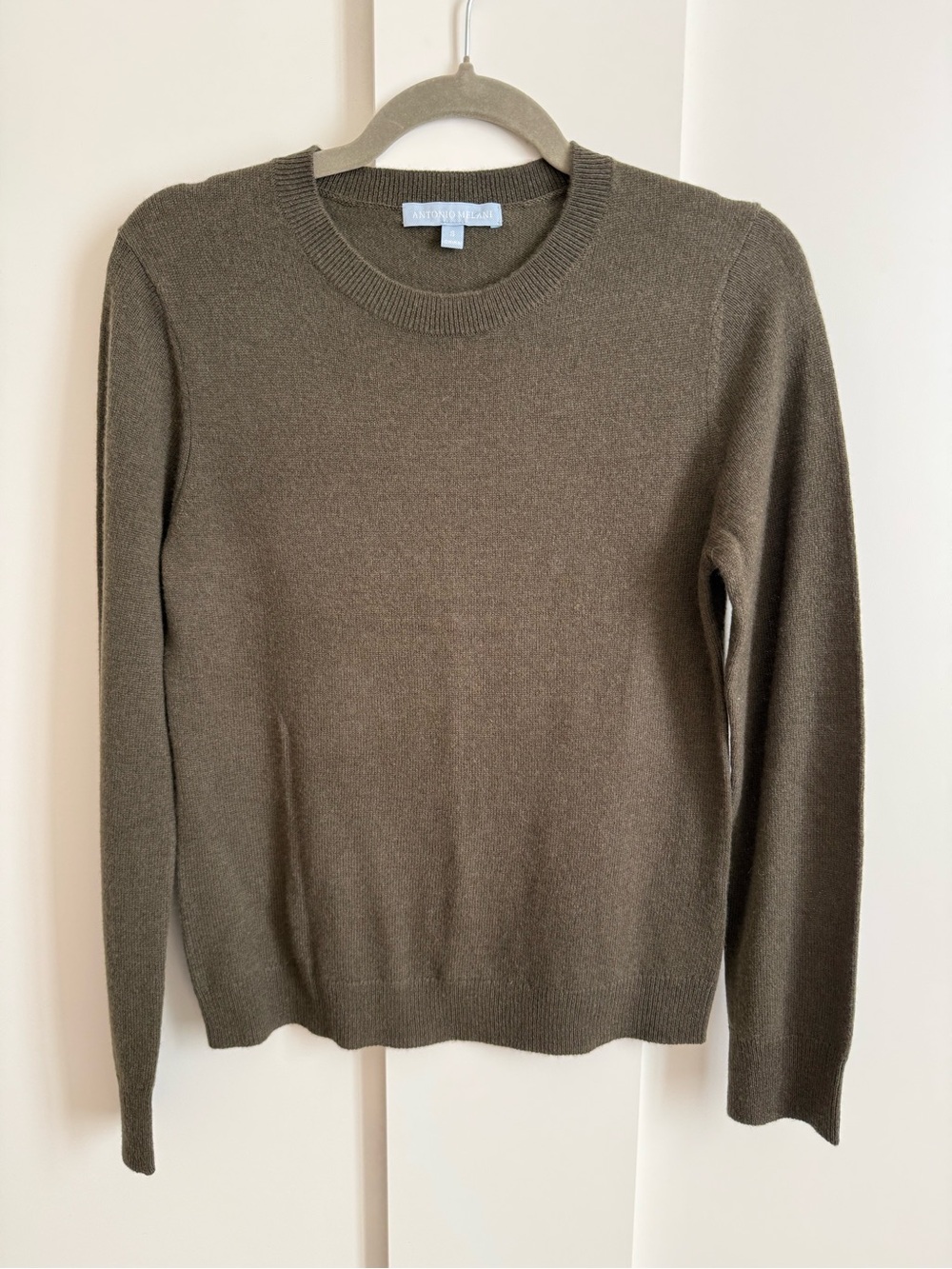 Antonio Melani Cashmere Sweater Crewneck Olive Green Plush Soft Quiet Luxury S - Picture 5 of 6